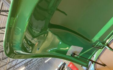 Ford-Roadster-1939-Candy-Metallic-Green-Tan-17