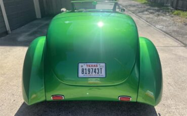 Ford-Roadster-1939-Candy-Metallic-Green-Tan-19