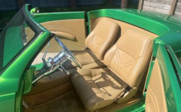 Ford-Roadster-1939-Candy-Metallic-Green-Tan-21