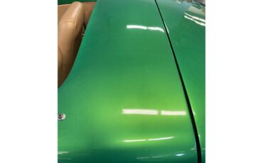 Ford-Roadster-1939-Candy-Metallic-Green-Tan-38