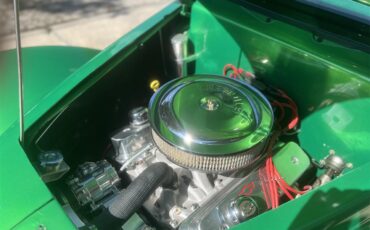 Ford-Roadster-1939-Candy-Metallic-Green-Tan-53