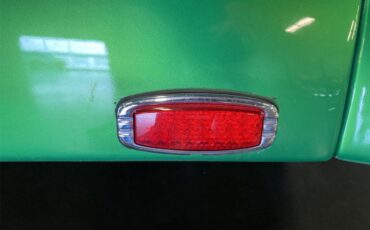 Ford-Roadster-1939-Candy-Metallic-Green-Tan-54
