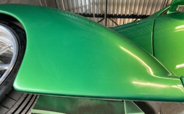 Ford-Roadster-1939-Candy-Metallic-Green-Tan-61
