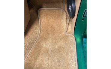 Ford-Roadster-1939-Candy-Metallic-Green-Tan-9