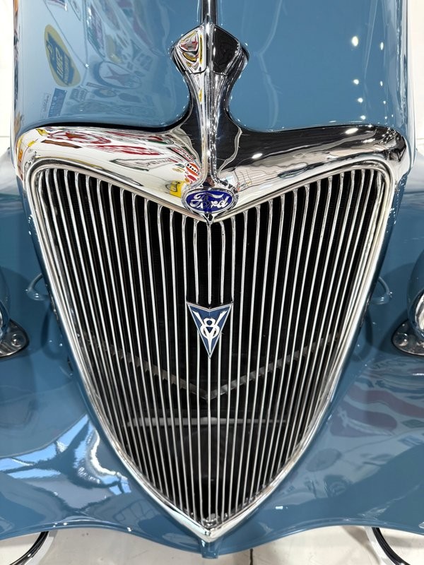 Ford-Roadster-Henry-Ford-Steel-1934-Roadster-10