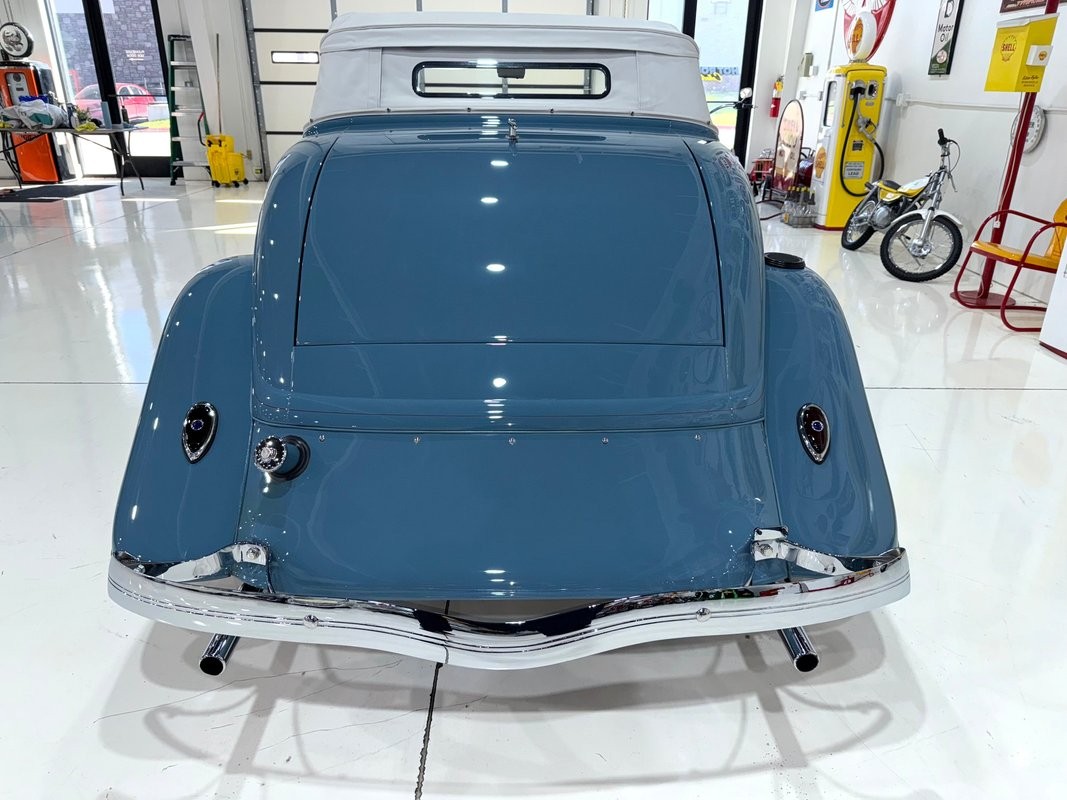 Ford-Roadster-Henry-Ford-Steel-1934-Roadster-22