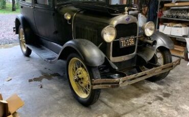 Ford-Sedan-1929-3