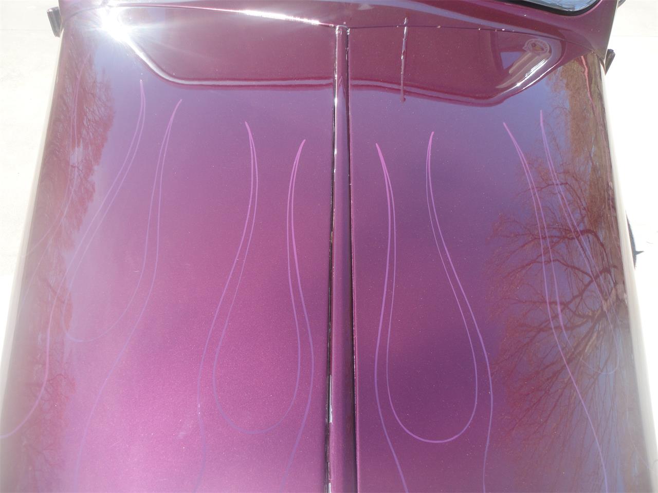 Ford-Sedan-1935-Purple-amp-White-White-Leather-10