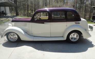 Ford-Sedan-1935-Purple-amp-White-White-Leather-5