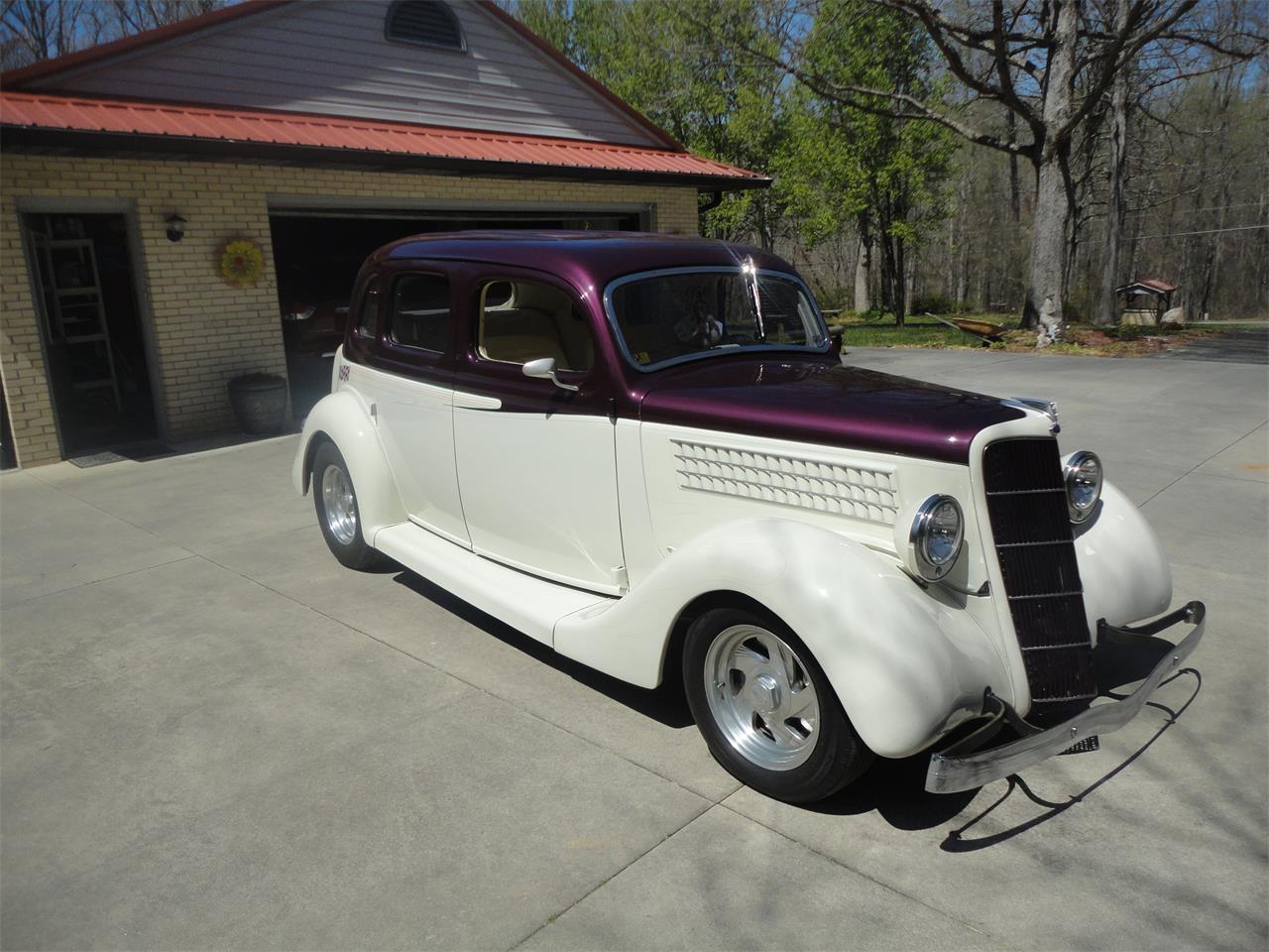 Ford-Sedan-1935-Purple-amp-White-White-Leather-8