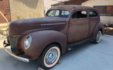 Ford-Sedan-1940-4