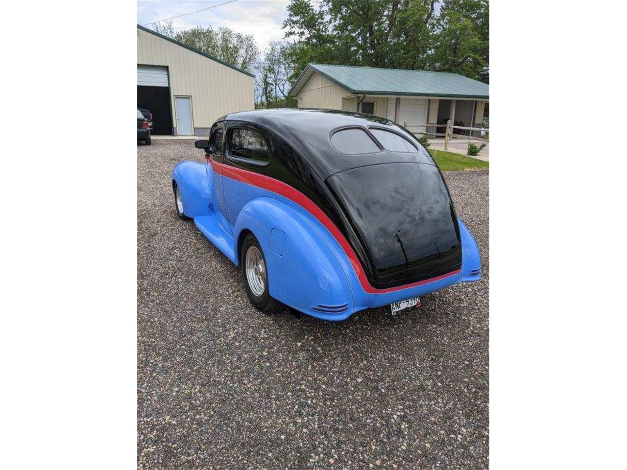 Ford-Sedan-1940-black-sky-blue-Gray-2