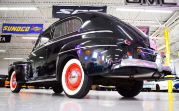 Ford-Sedan-1947-Coupe-16
