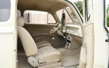 Ford-Sedan-1948-Sedan-10