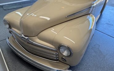 Ford-Sedan-1948-Sedan-19