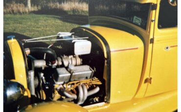Ford-Sedan-delivery-1929-Yellow-and-black-Yellow-and-black-5