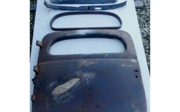 Ford-Sedan-delivery-1937-No-Rust-18