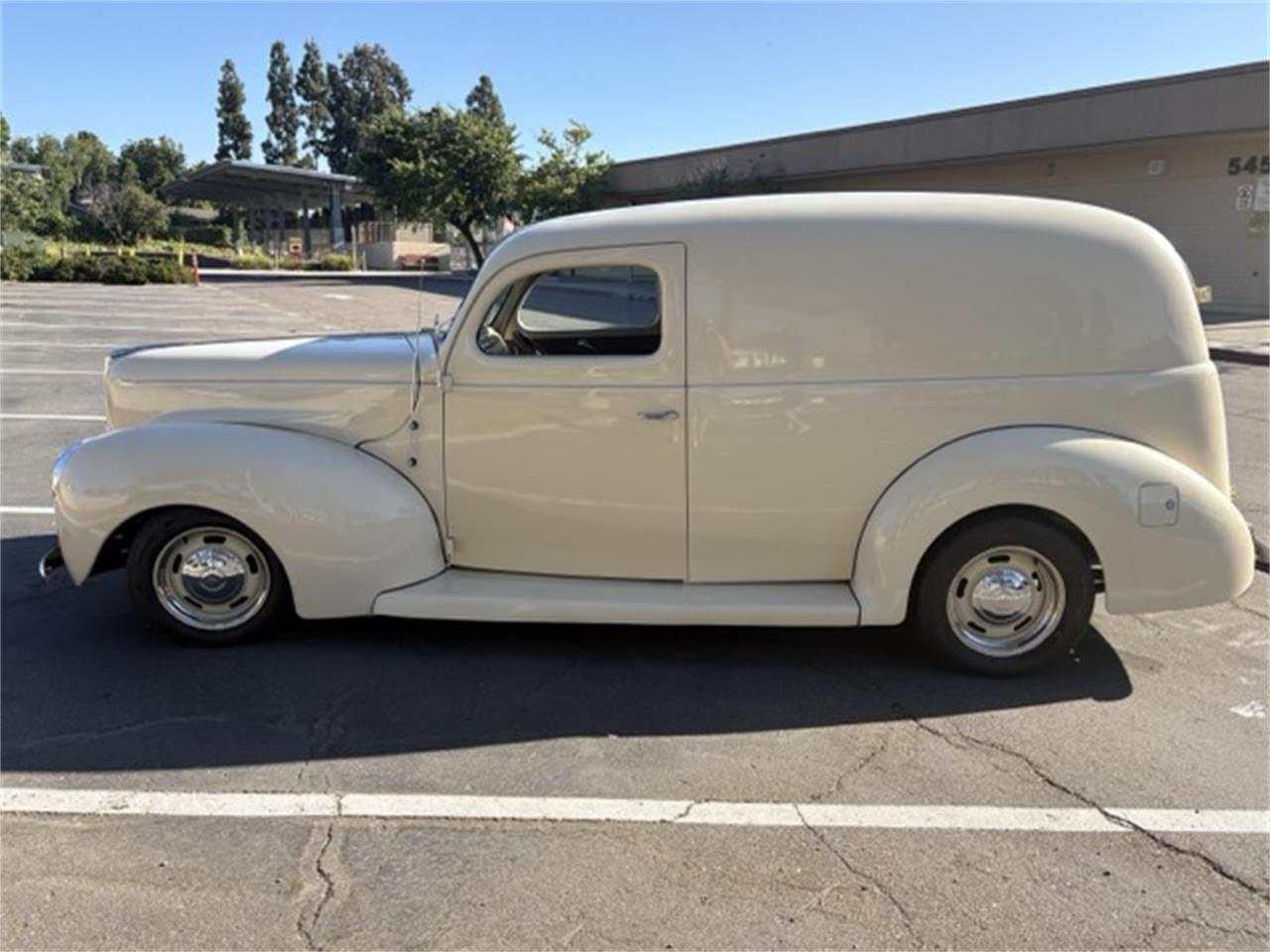 Ford-Sedan-delivery-1940-Beige-Beige-8