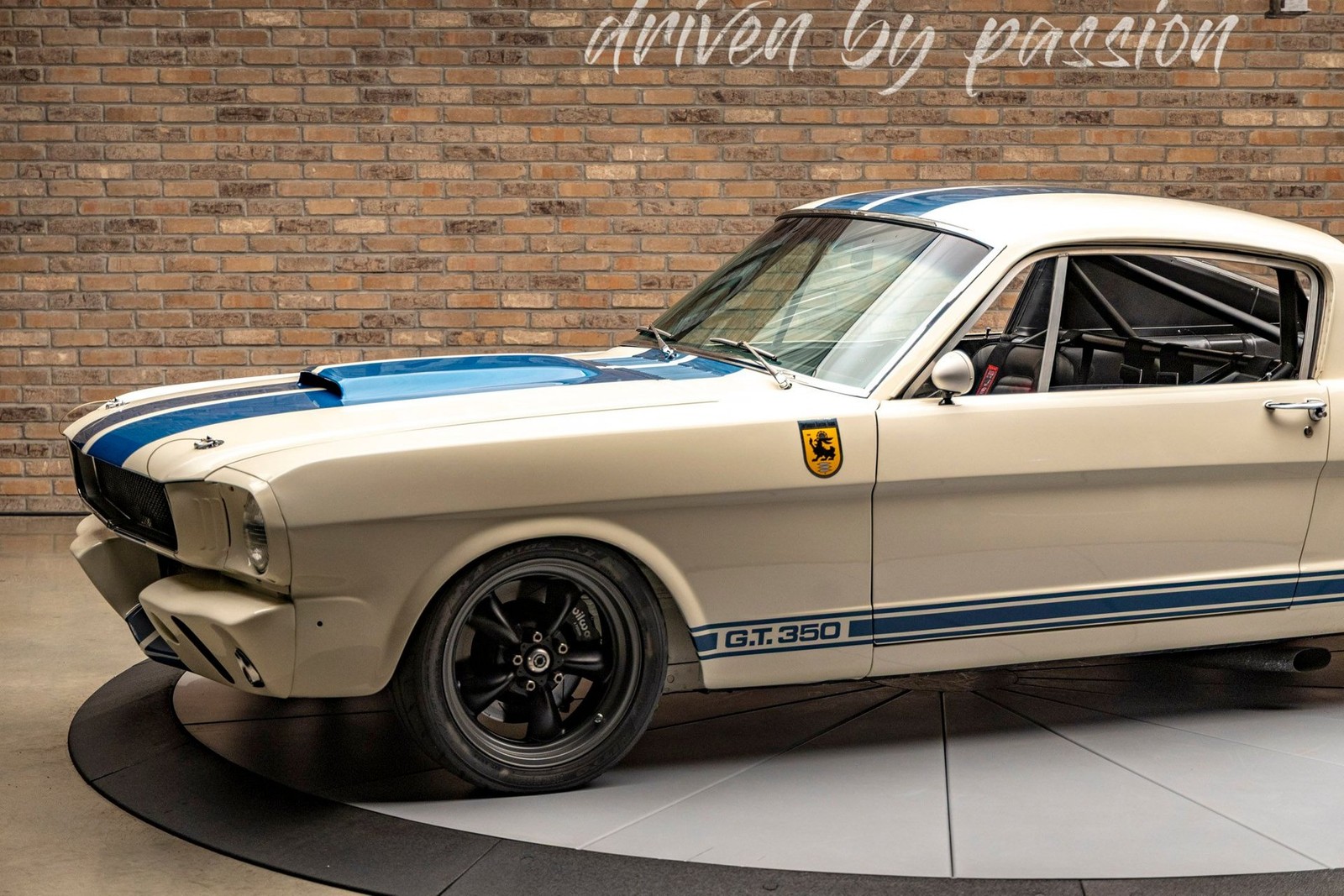 Ford-Shelby-GT350-1966-Coupe-10