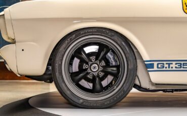 Ford-Shelby-GT350-1966-Coupe-14