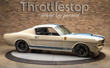 Ford-Shelby-GT350-1966-Coupe-4