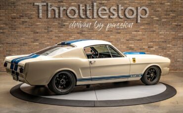 Ford-Shelby-GT350-1966-Coupe-5