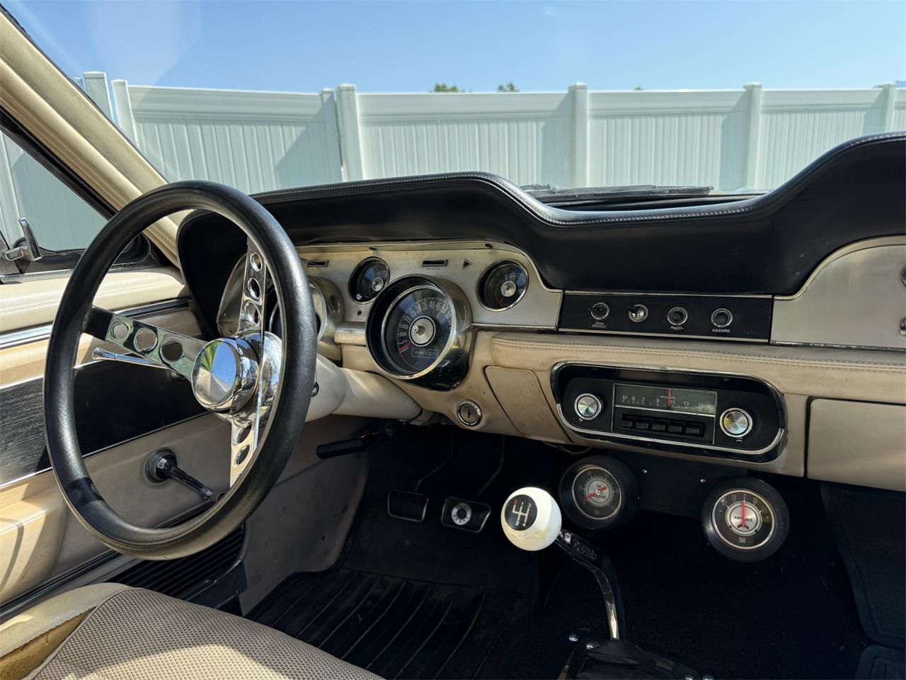 Ford-Shelby-gt500-1967-Black-Parchment-4