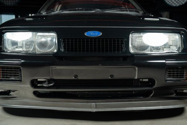 Ford-Sierra-1987-13