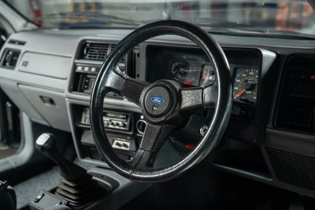 Ford-Sierra-1987-32