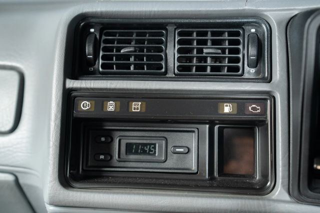 Ford-Sierra-1987-37