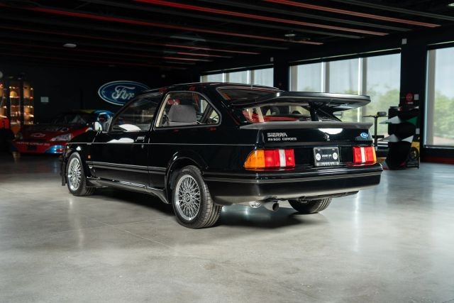 Ford-Sierra-1987-4