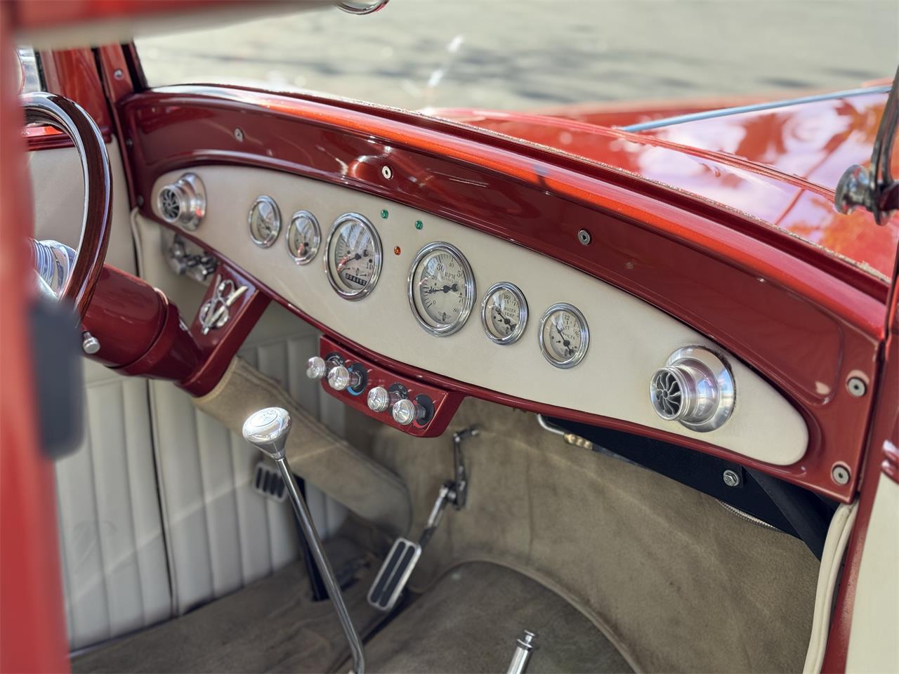 Ford-Special-1932-Copper-White-20