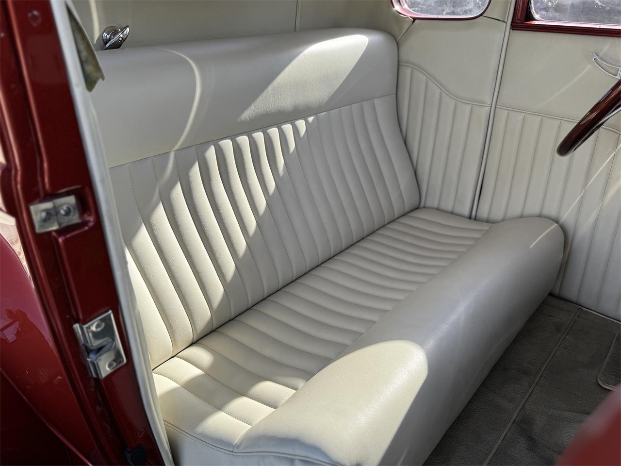 Ford-Special-1932-Copper-White-24