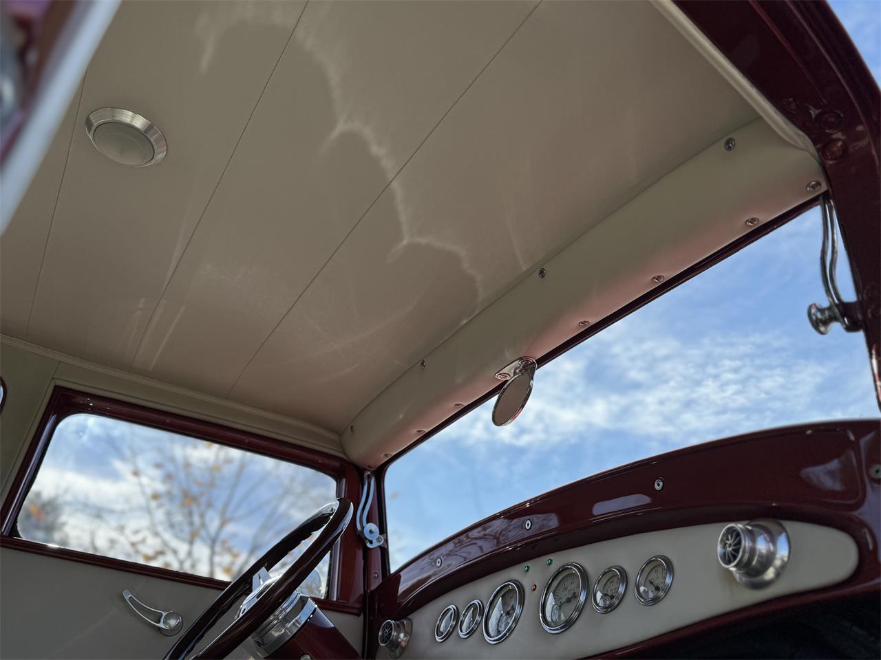 Ford-Special-1932-Copper-White-26