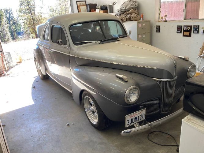 Ford-Special-deluxe-1941-Silver-3
