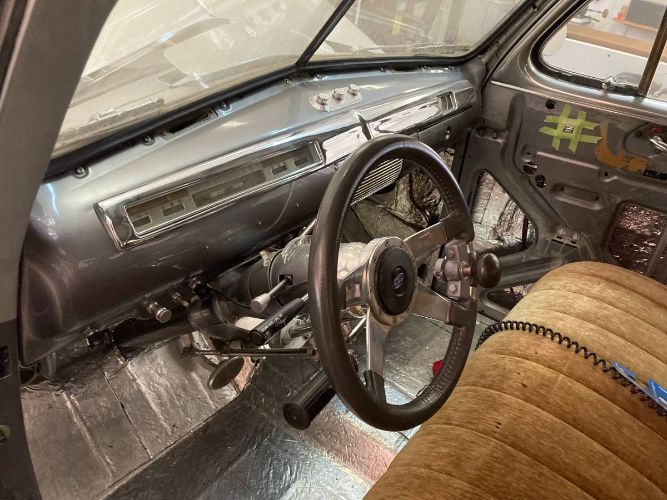 Ford-Special-deluxe-1941-Silver-4