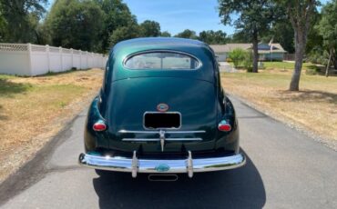 Ford-Special-deluxe-1946-Dark-Emerald-Green-2