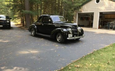 Ford-Standard-1939-Black-Tan