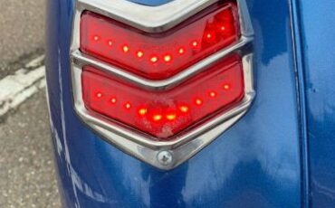 Ford-Standard-1940-Blue-7