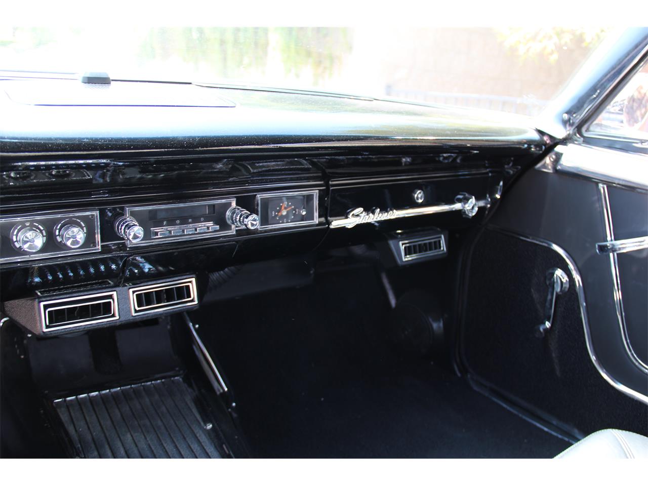 Ford-Starliner-1960-Black-Black-7