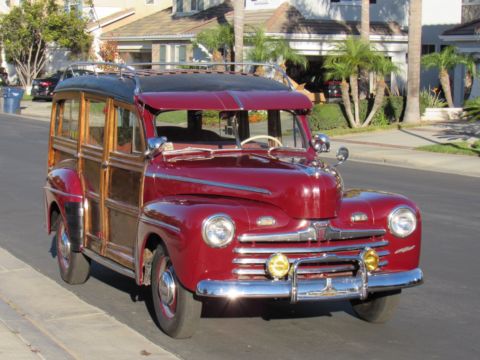 Ford-Station-Wagon-1946-Station-Wagon