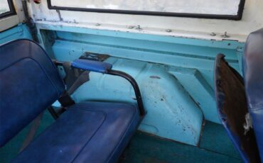 Ford-Station-wagon-1967-Frost-Turquoise-Frost-Turquoise-21