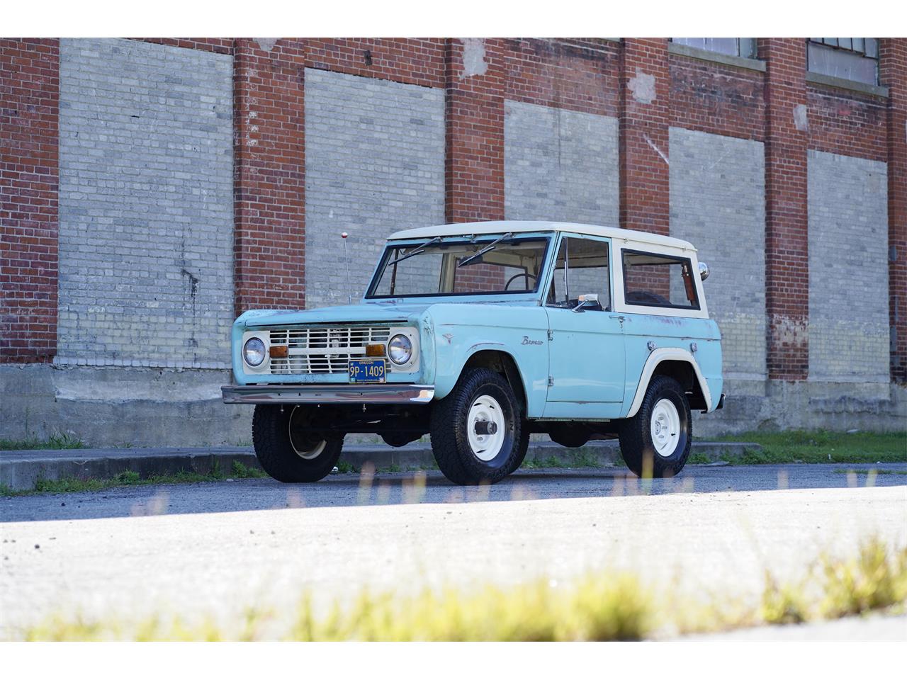 Ford-Station-wagon-1967-Frost-Turquoise-Frost-Turquoise-4