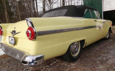 Ford-Sunliner-1956-Yellow-BlackWhite-3
