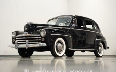 Ford-Super-Deluxe-1948-Sedan-20