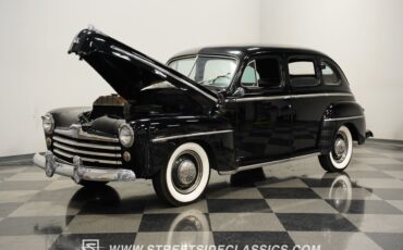 Ford-Super-Deluxe-1948-Sedan-30