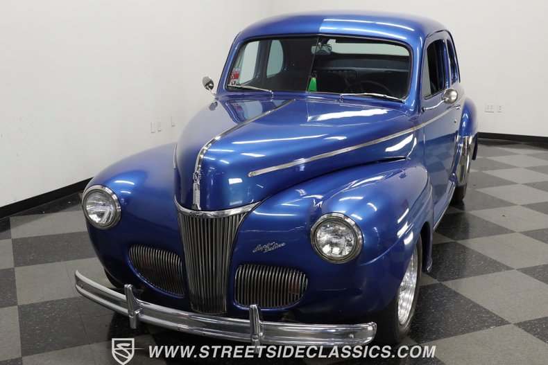 Ford-Super-deluxe-1941-Medium-Blue-Metallic-Blue-23