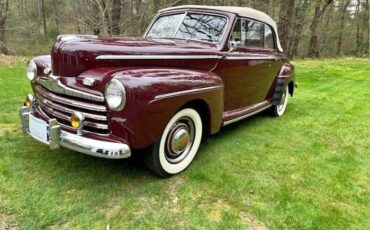 Ford-Super-deluxe-1946-MaroonTan-Top-Tan-VinylCloth-8