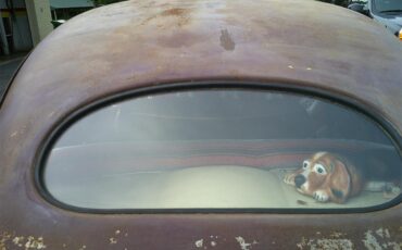 Ford-Super-deluxe-1947-Brown-Tan-13