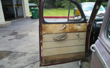 Ford-Super-deluxe-1947-Brown-Tan-3
